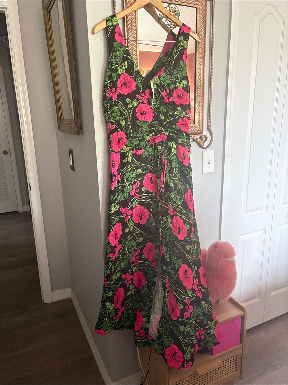 NWT Maeve Anthropologie Black sleeveless Dress  Bright Pink & Green Floral. Sz 8